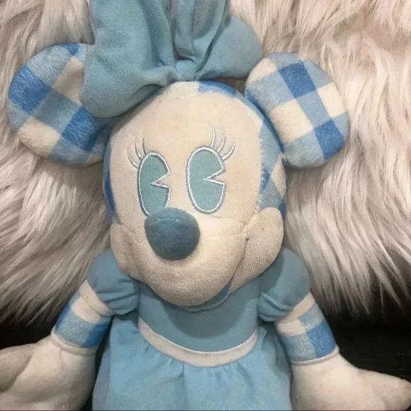 Mickey Mouse stuffed animal - Picture 1 of 3